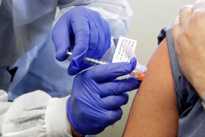 8 dấu hiệu nguy hiểm sau khi tiêm Vaccine Covid-19