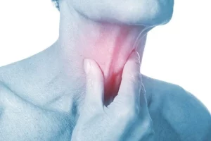 Triệu chứng ung thư vòm họng giai đoạn đầu bạn cần biết