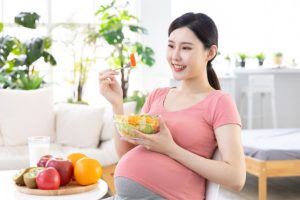 Dinh dưỡng ảnh hưởng như thế nào đến sức khỏe của thai nhi trong thai kỳ?